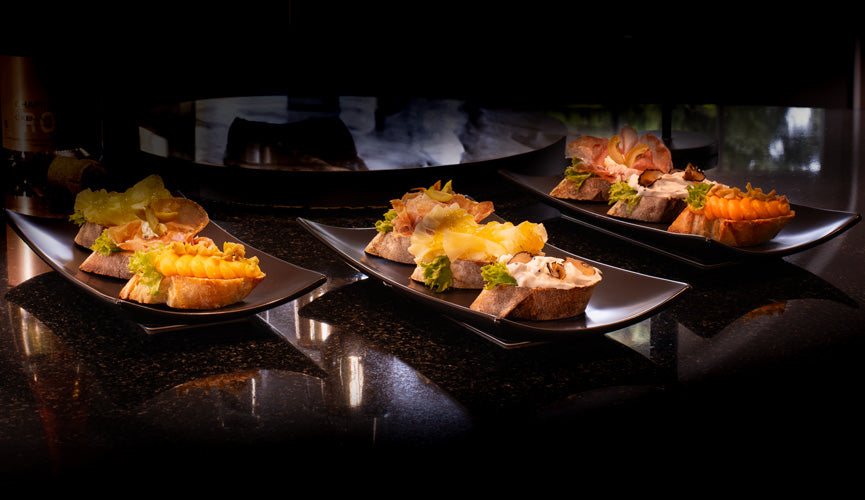 Canapés & Mini-Wraps